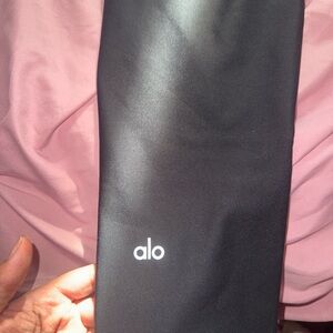 ALO Yoga Midnight Black Leggings